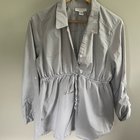 Gray and white pinstripe maternity top - Picture 1 of 5